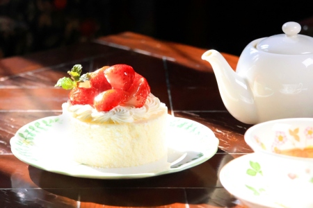 【Ascot Tea Room】2025.3.15～ 季節のケーキのお知らせ